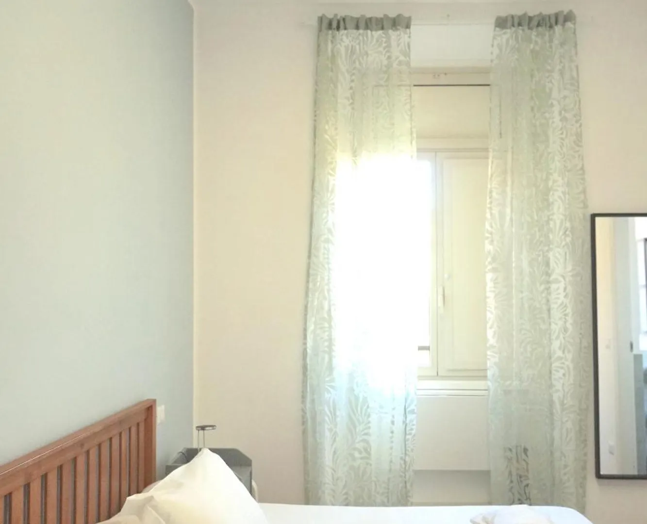 Lexie Suites ローマ ゲストハウス